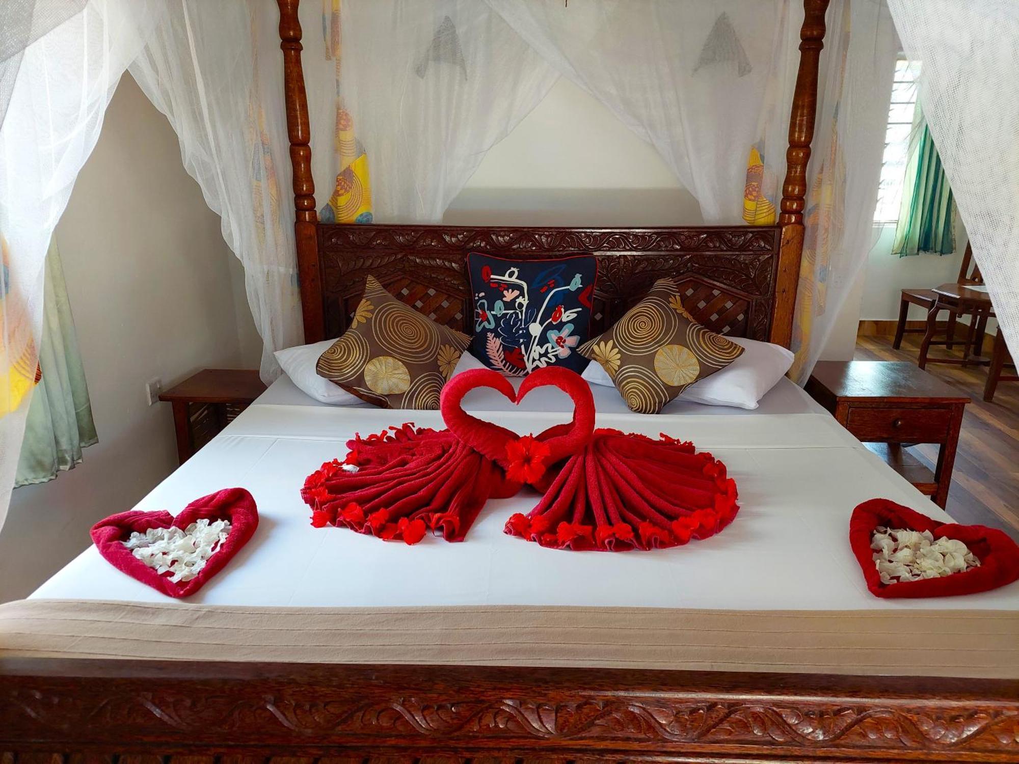 Queen Of Sheba Beach Lodge Pongwe Εξωτερικό φωτογραφία